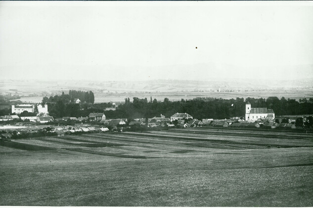 Obec Milotice před rokem 1900.