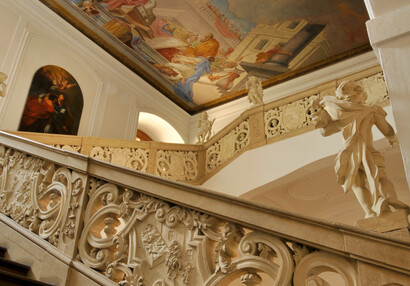 Hlavní schodiště s freskou od J. T. Rottera z počátku 40. let 18. století. | © Miroslav Zavadil